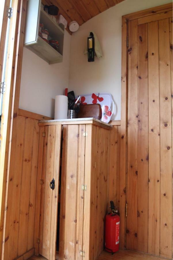 Shepherdshuts-Southeast Ashford (Kent) Exterior foto